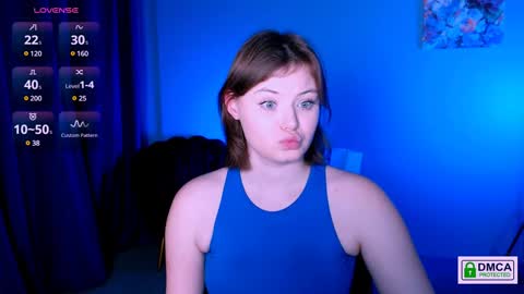 Snapshot of nikol_kitt chatting on 6, 1, 2025 Little Niko Help me reach my goals online show from 6, 1, 2025