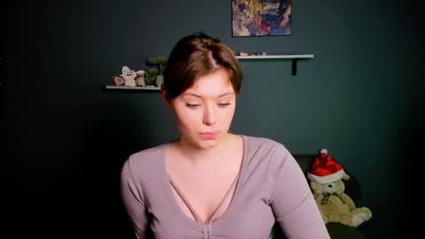 Snapshot of nikol_kitt chatting on 20, 1, 2025 Little Niko Help me reach my goals online show from 20, 1, 2025