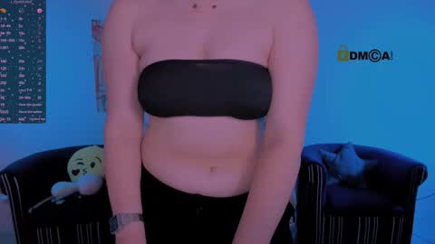 Snapshot of nikol_kitt chatting on 16, 9, 2025 Little Niko Help me reach my goals online show from 16, 9, 2025