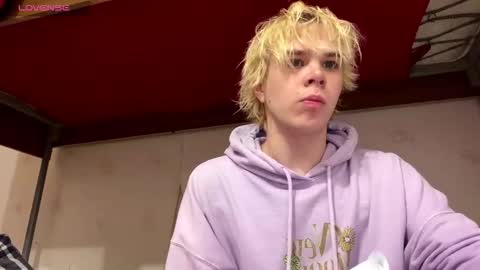 nikolasbucks online show from 13, 12, 2025