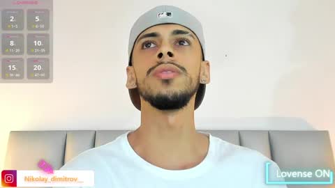    online show from 23, 4, 2026