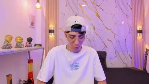    online show from 10, 4, 2026