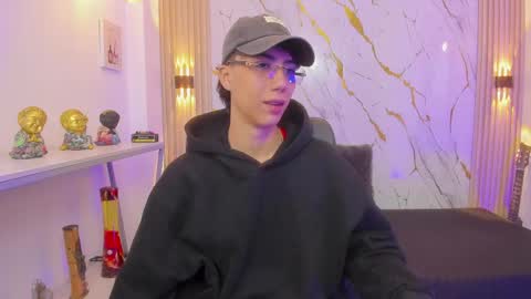    online show from 23, 4, 2026