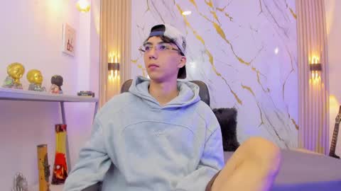    online show from 27, 4, 2026