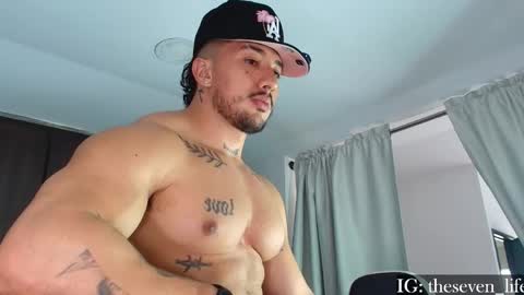 Snapshot of nikolaylisin chatting on 17, 5, 2026 Niko online show from 17, 5, 2026