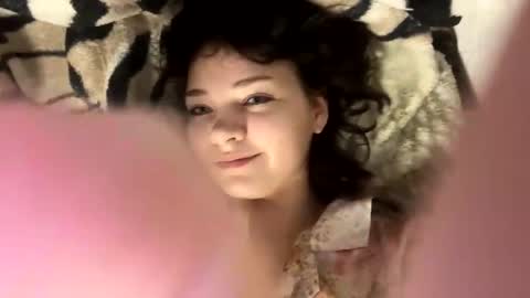 nikoli_naw online show from 1, 2, 2025