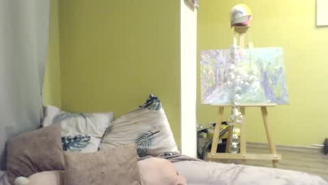 Nikol online show from 1, 1, 2025