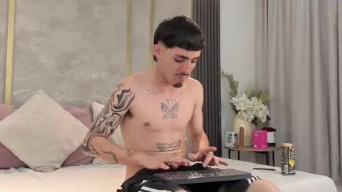 Niko Stone online show from 7, 3, 2026