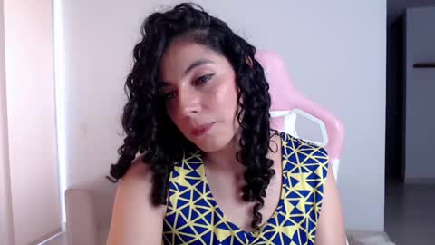 Snapshot of niky_blue chatting on 13, 1, 2025 niky_blue online show from 13, 1, 2025