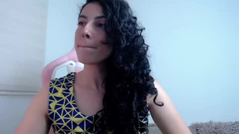 Snapshot of niky_blue chatting on 3, 3, 2025 niky_blue online show from 3, 3, 2025