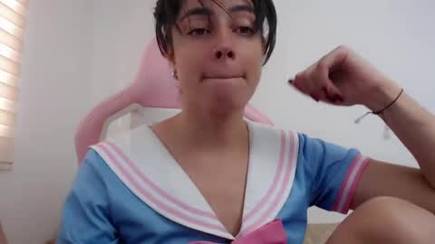 Snapshot of niky_blue chatting on 18, 9, 2025 niky_blue online show from 18, 9, 2025