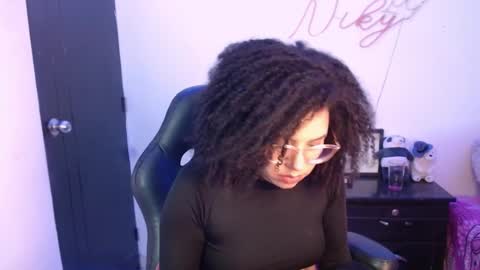 Nicole    GTM-5 1100 pm - 700 am online show from 31, 12, 2024