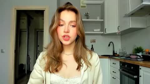 Veronica online show from 13, 2, 2025