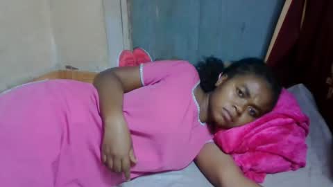 nilah online show from 25, 4, 2026