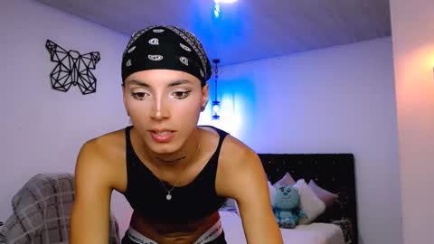 Snapshot of nilam217 chatting on 21, 2, 2025 Nilam online show from 21, 2, 2025