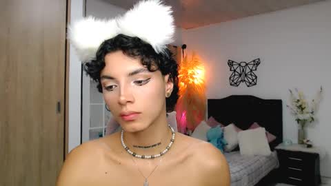 Snapshot of nilam217 chatting on 22, 2, 2025 Nilam online show from 22, 2, 2025