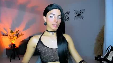 Snapshot of nilam217 chatting on 9, 11, 2025 Nilam online show from 9, 11, 2025
