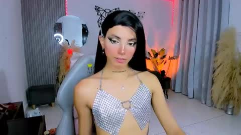 Snapshot of nilam217 chatting on 16, 11, 2025 Nilam online show from 16, 11, 2025