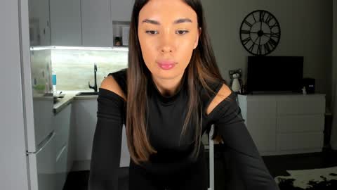 Bella online show from 25, 12, 2024