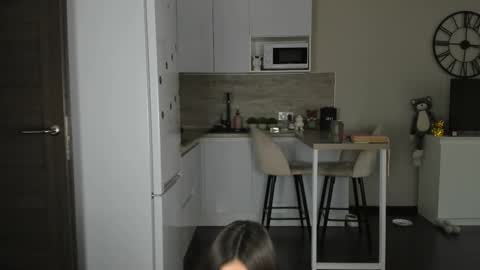 Bella online show from 21, 10, 2025