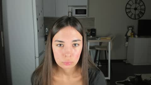 Bella online show from 7, 4, 2026