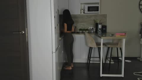 Bella online show from 24, 4, 2026