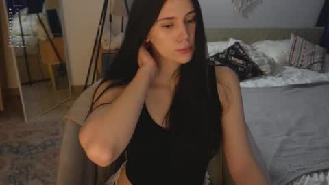 Snapshot of nimfaheart chatting on 25, 10, 2025 Jennet online show from 25, 10, 2025