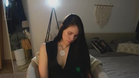 Snapshot of nimfaheart chatting on 16, 11, 2025 Jennet online show from 16, 11, 2025