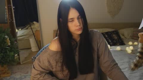 Snapshot of nimfaheart chatting on 5, 1, 2026 Jennet online show from 5, 1, 2026