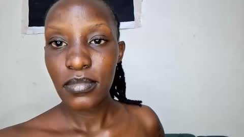 nina_bambi online show from 19, 4, 2026