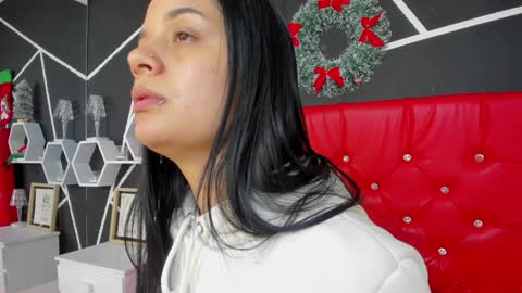 Nina online show from 30, 12, 2024