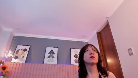 nina_ford_ online show from 25, 7, 2026
