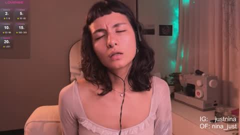 Nina.  online show from 22, 2, 2025