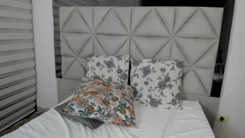  Nina  online show from 2, 3, 2025