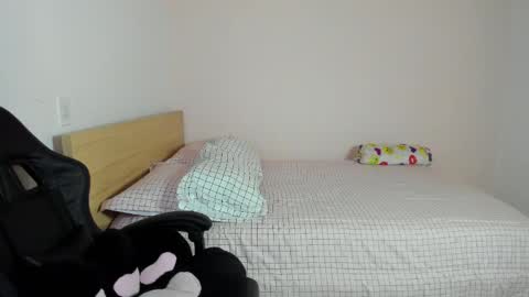  Nina  online show from 23, 4, 2026