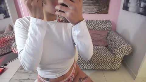 Nina online show from 12, 9, 2025