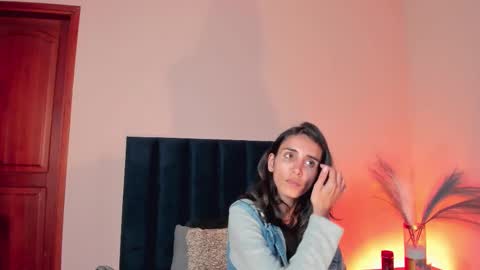 Snapshot of ninacavallli chatting on 24, 10, 2025 Nina online show from 24, 10, 2025