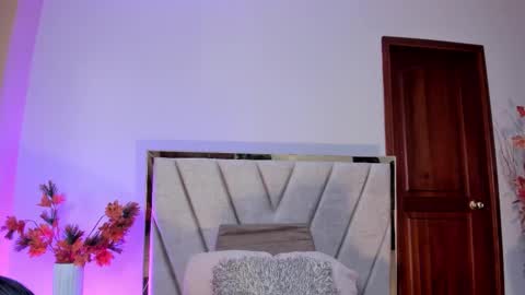 Snapshot of ninacavallli chatting on 13, 11, 2025 Nina online show from 13, 11, 2025