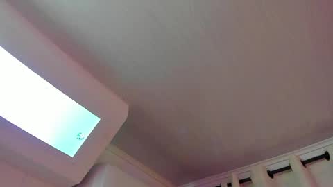 Nina  online show from 21, 4, 2026