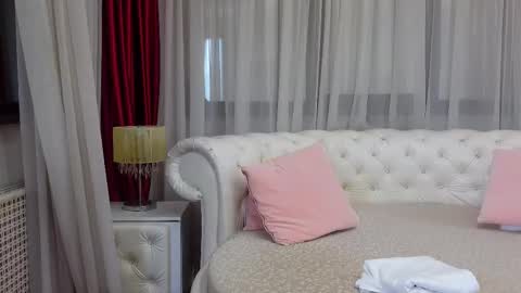 NinaCrystal online show from 11, 3, 2025