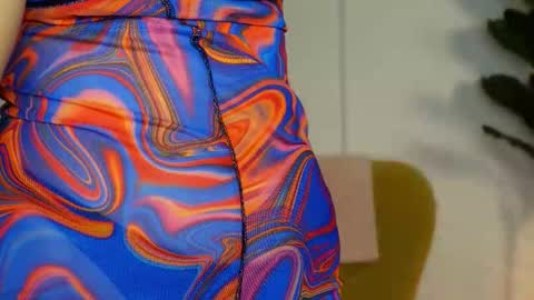 NinaCrystal online show from 6, 3, 2026