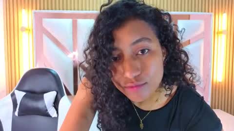 Nina  online show from 6, 11, 2025