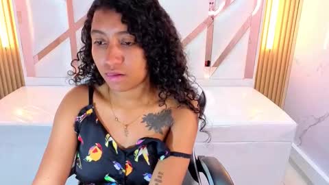 Nina  online show from 15, 11, 2025