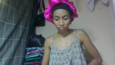 ninaeaa online show from 22, 4, 2026