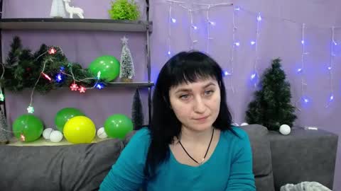 ninaflawlees online show from 10, 1, 2025