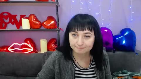 ninaflawlees online show from 2, 3, 2025