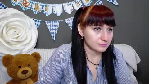 ninaflawlees online show from 6, 10, 2025