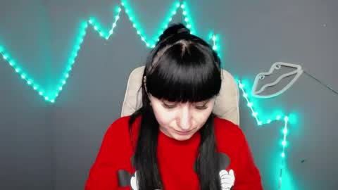 ninaflawlees online show from 26, 4, 2026