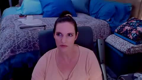 Nina Jaymes online show from 22, 6, 2026