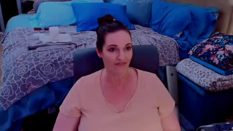 Nina Jaymes online show from 22, 6, 2026